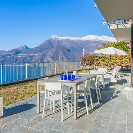 The Patio Over Varenna Perledo