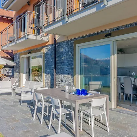 The Patio Over Varenna * Perledo