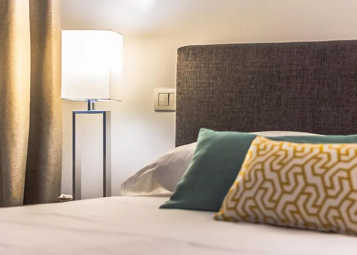 The Patio Over Varenna *