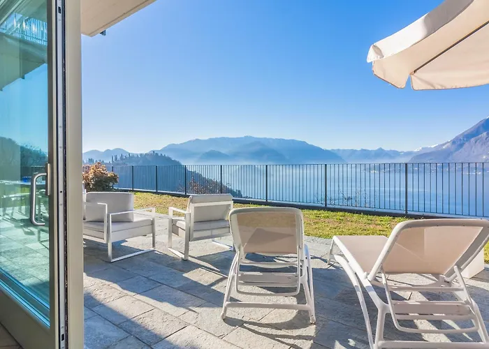 アパート The Patio Over Varenna ペルレード