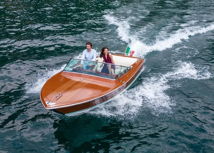 The Patio Over Varenna * ペルレード