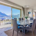 The Patio Over Varenna * ペルレード