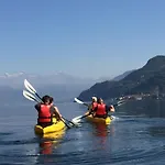 The Patio Over Varenna ペルレード